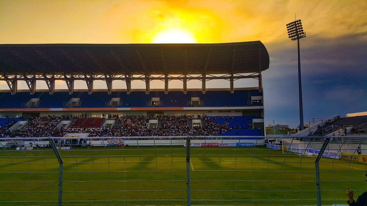 Sân vận động Hòa Xuân – Sân nhà CLB SHB Đà Nẵng